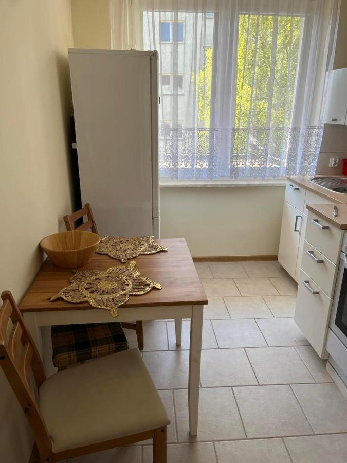 Apartment Wakcyjny Przy Ulicy Paryzntow