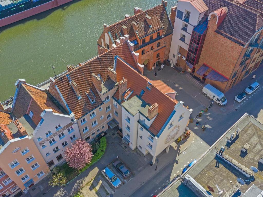Wakcyjny Przy Ulicy Paryzntow Apartment